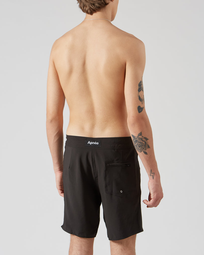 Apnéa I OBSCURITY BOARDSHORT IN BLACK I  House of Curated.