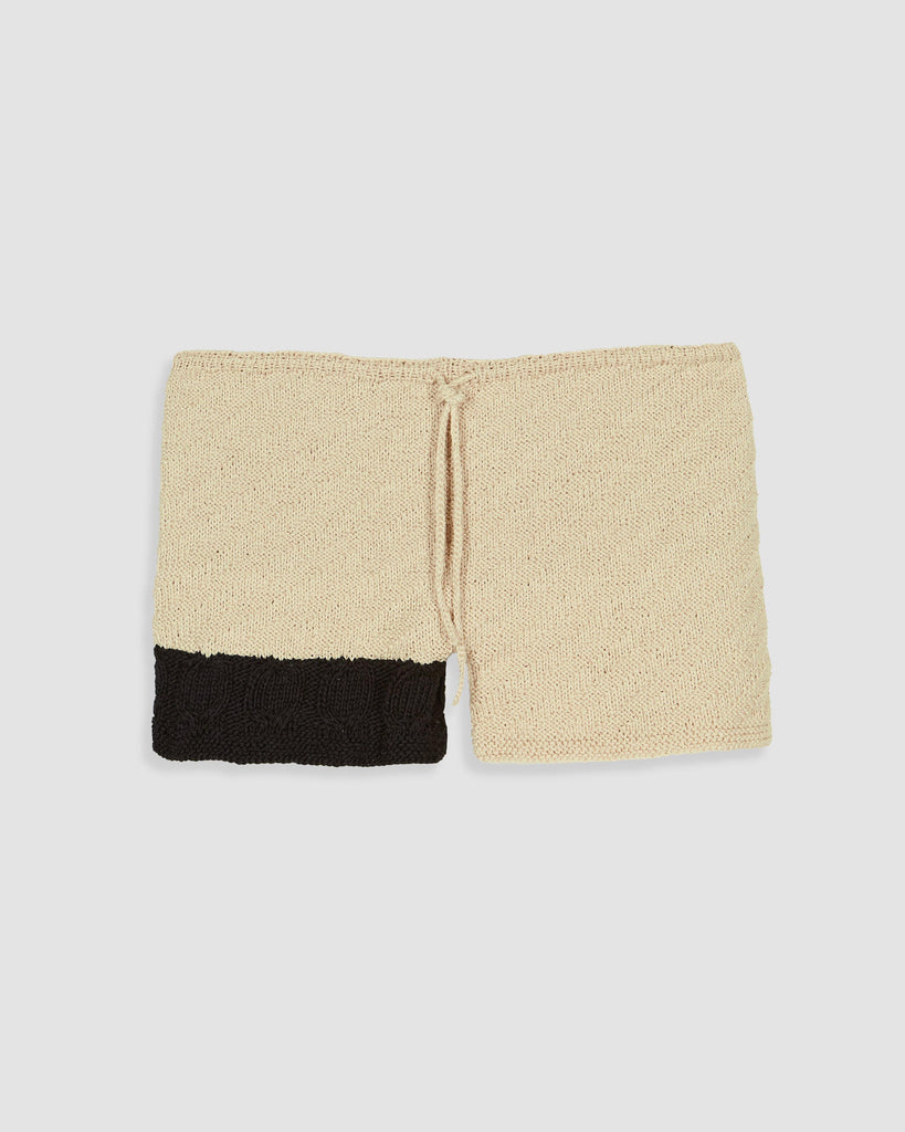 Aguel I BELLO SHORTS IN BEIGE&BLACK I  House of Curated.