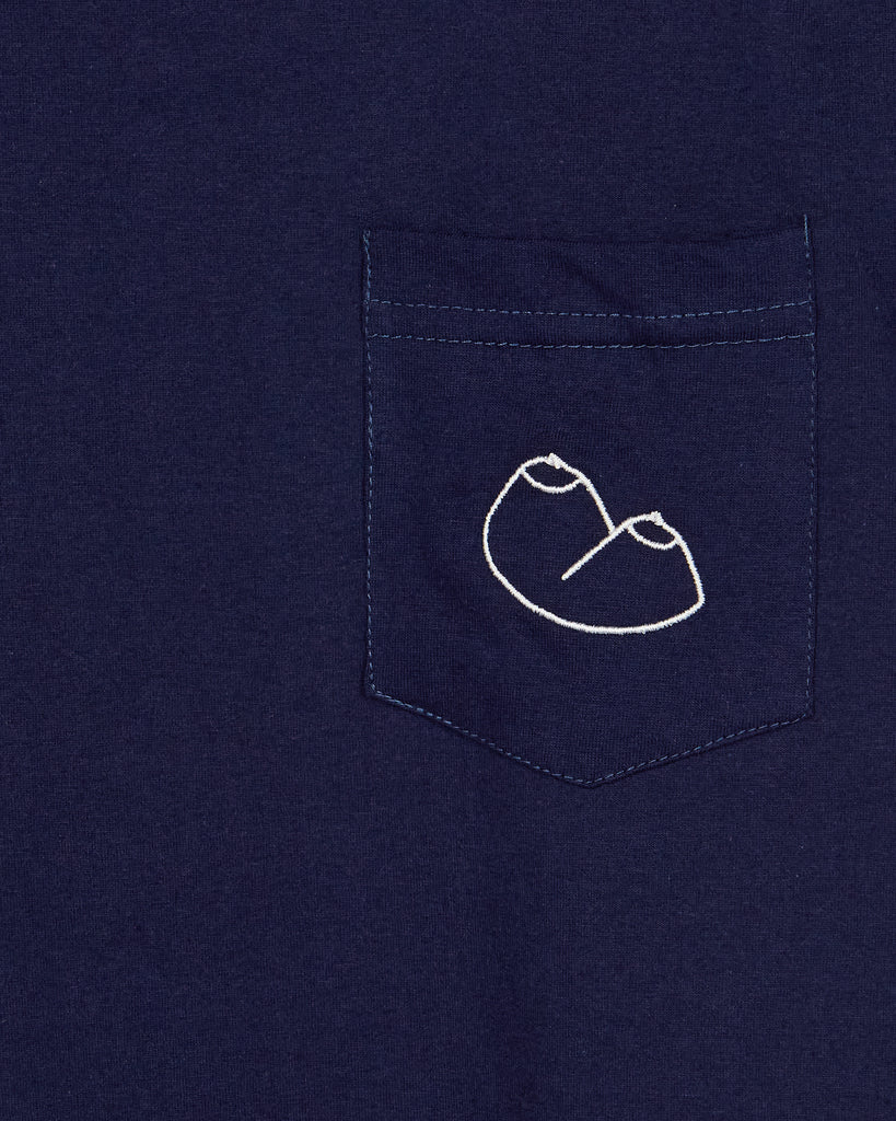 Parioca I TOPLESS T-SHIRT IN NAVY BLUE I  House of Curated.